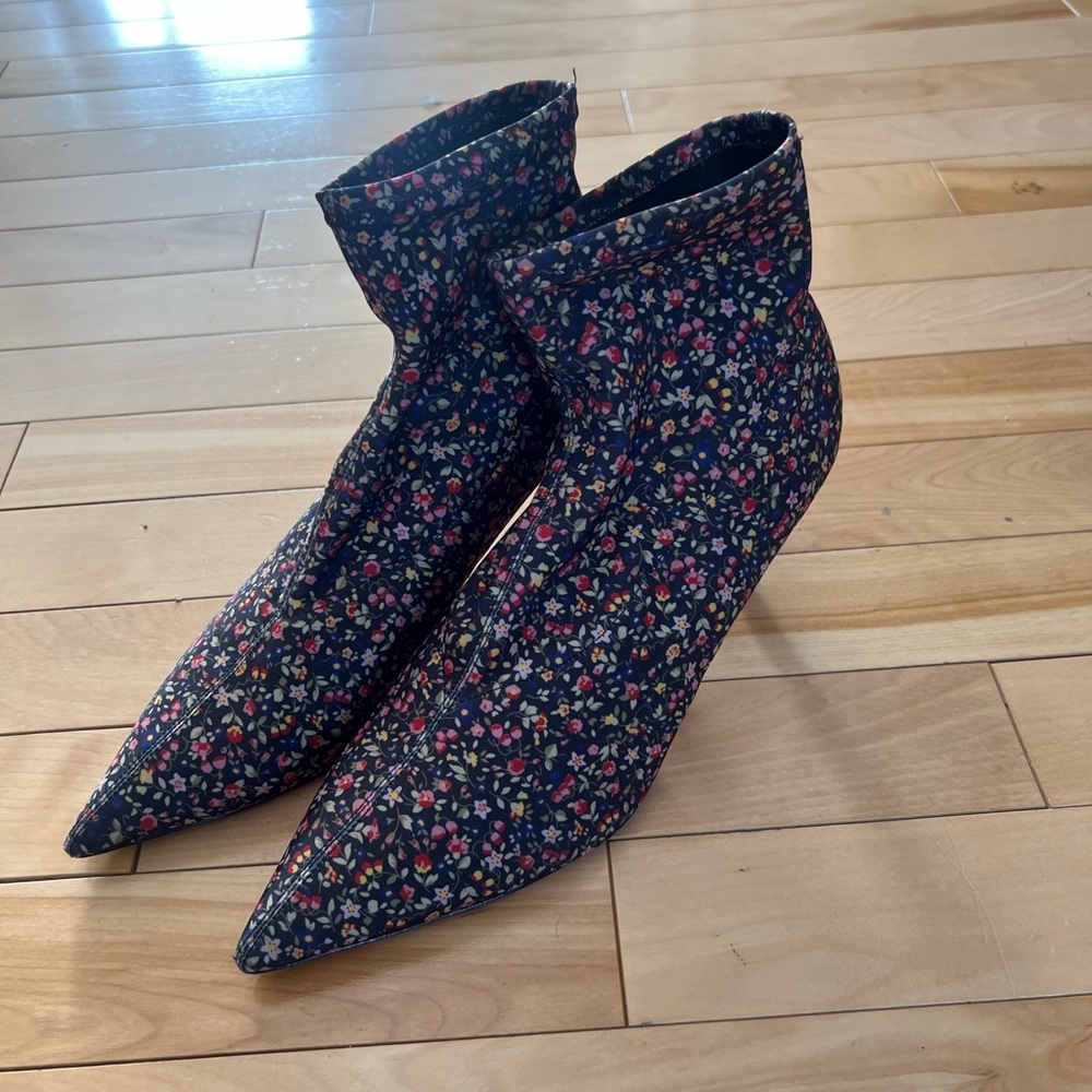 Zara Black Floral Ankle Boots